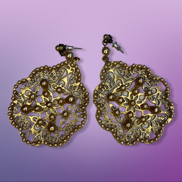 Chunky Earrings - Picture 1 of 5